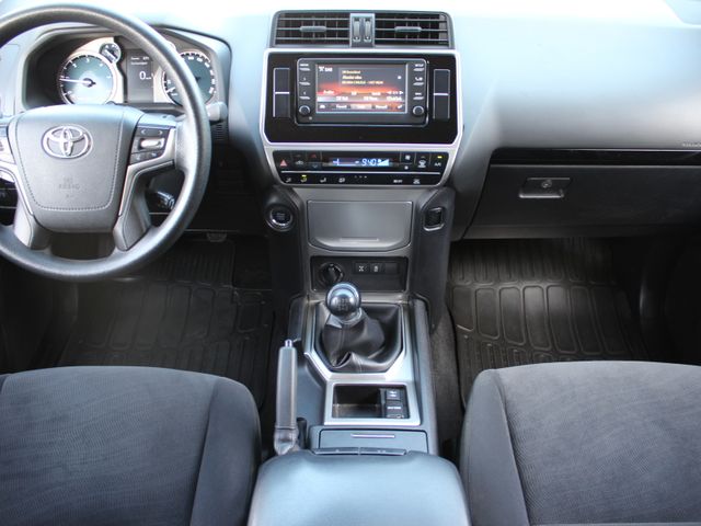 Land Cruiser 2,8 3-türig Klima*AHK*DAB