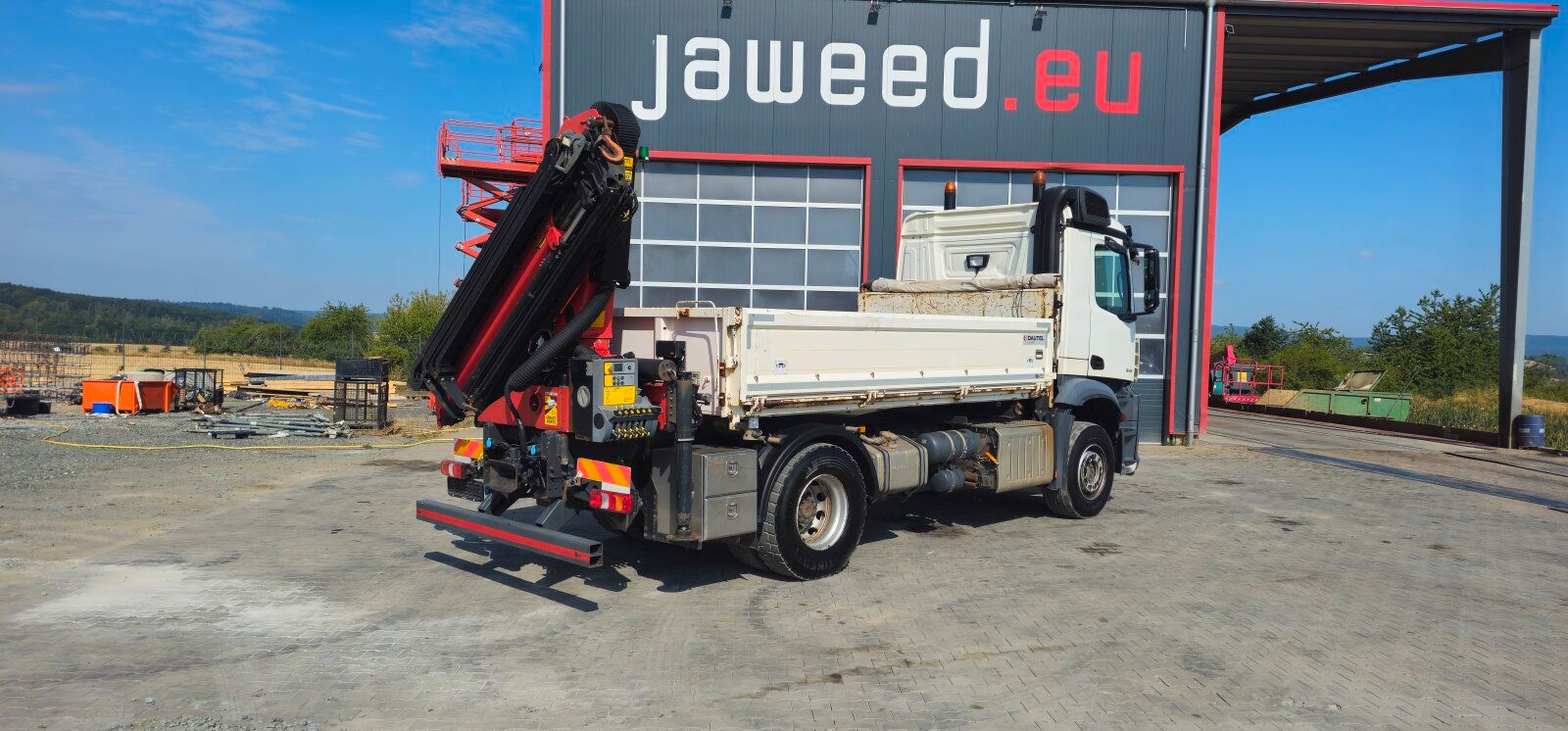 Fahrzeugabbildung Mercedes-Benz Arocs 1845 Palfinger Kran/Funk/3. Kreis Retarder