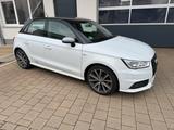Audi A1 Sportback S-line Silver-Edition - Audi A1: Sport Edition
