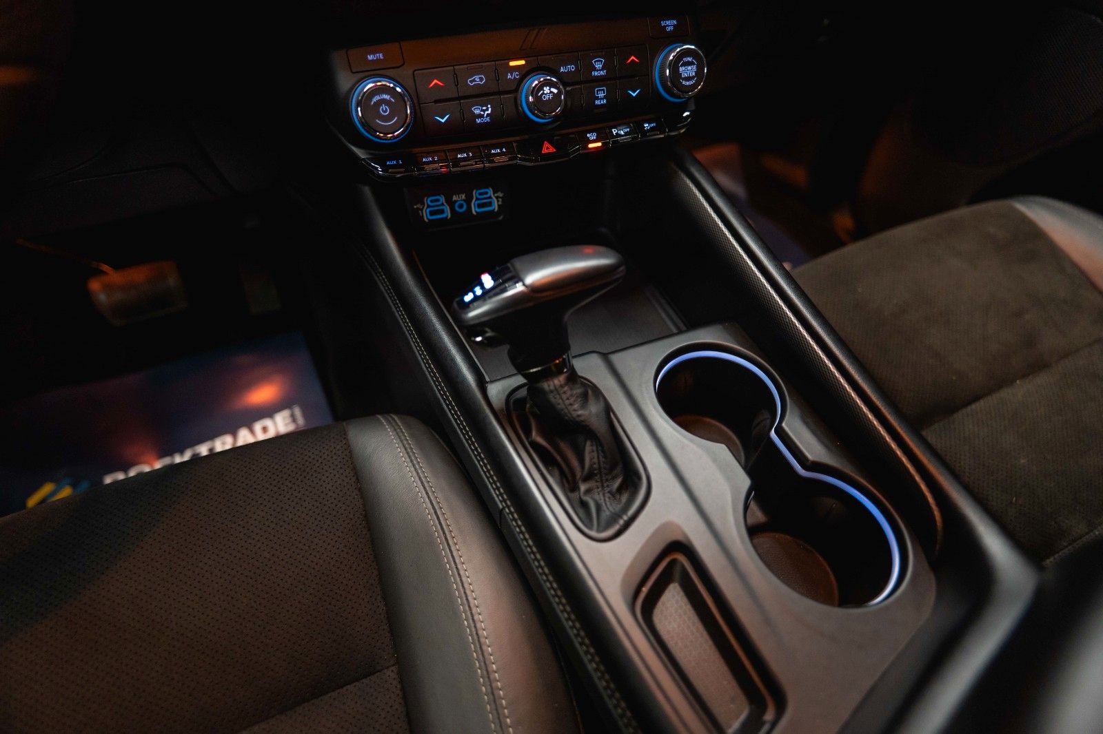 Fahrzeugabbildung Dodge Durango 5.7 V8 GT 4x4 Night-Paket Modell 22 LED