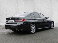 BMW 330 - Vorschau Bild 2