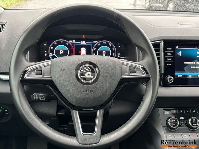 Karoq 2.0 TDI DSG Drive 4x4  PANO AHK RFK ACC