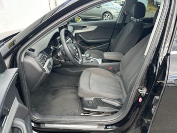 Audi A4 - 12