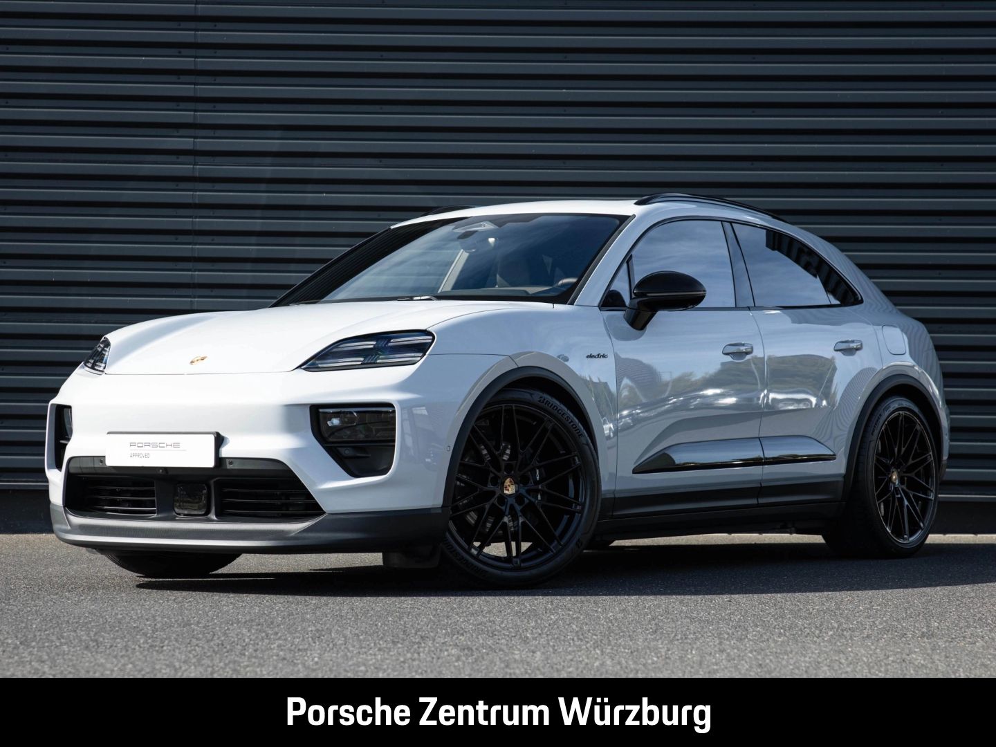 Porsche Macan 4 LED-Matrix Surround-View InnoDrive