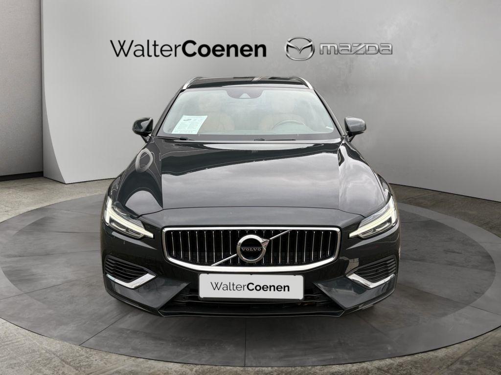 Volvo V60 T8 AWD Twin Engine Inscription AHK semi elek