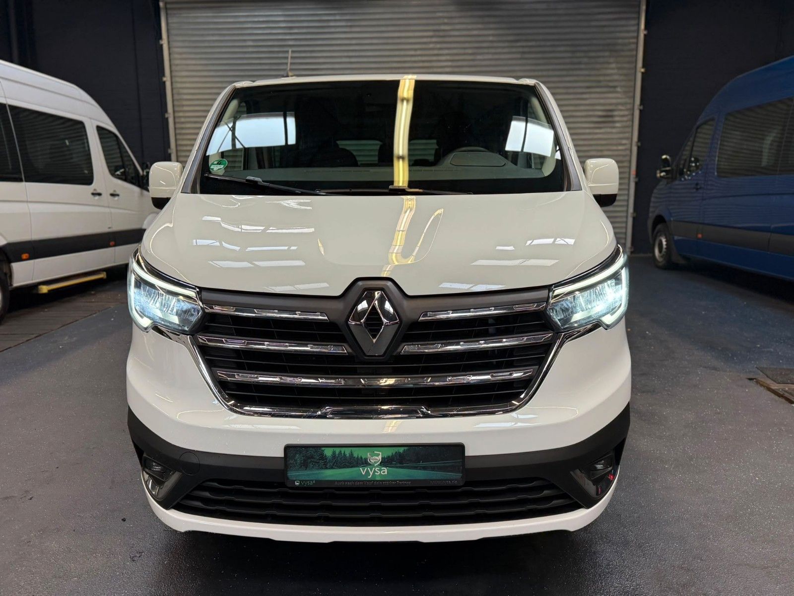 Renault Trafic Kombi L1H1 Life Style 8 Sitze AC LED PDC imagem 3