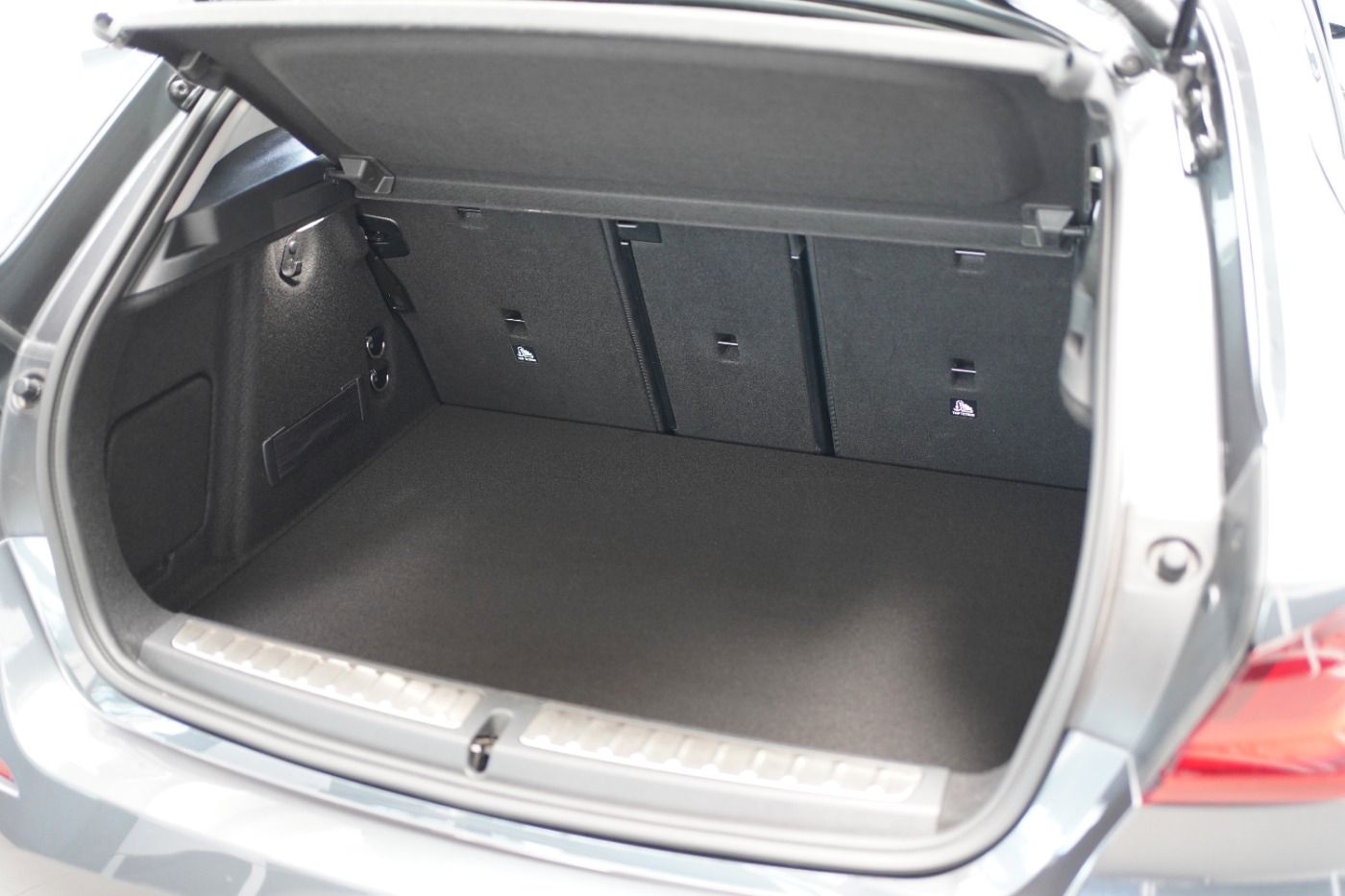 Fahrzeugabbildung BMW 120dA xDrive Sport Line +Fernlichtassis+Klima+PD