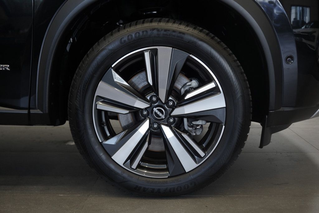 Nissan X Trail