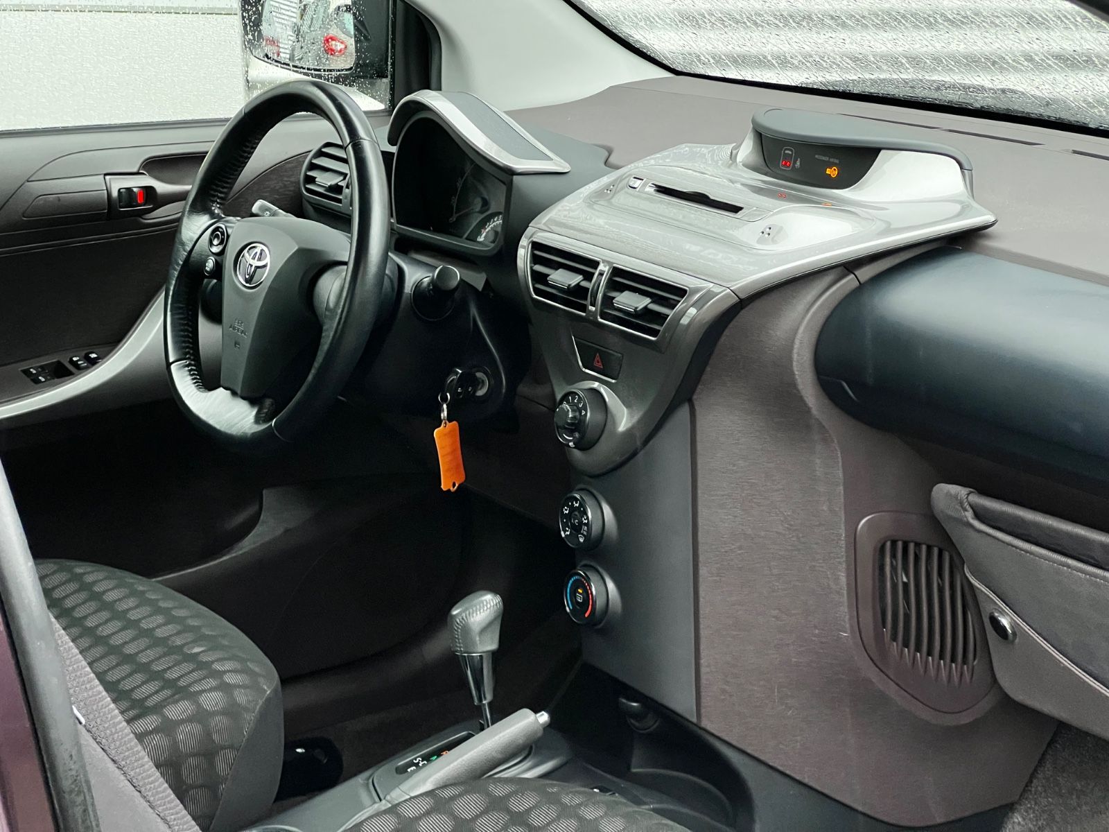 IQ Automatik*Klimaanlage*Allwetterreifen*