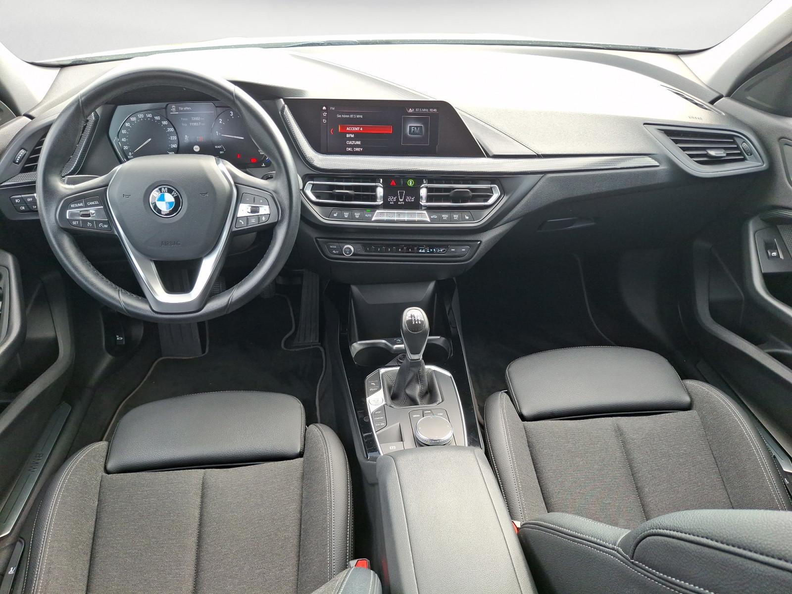 BMW 118i Sport Line Klimaaut. Sportsitze PDC