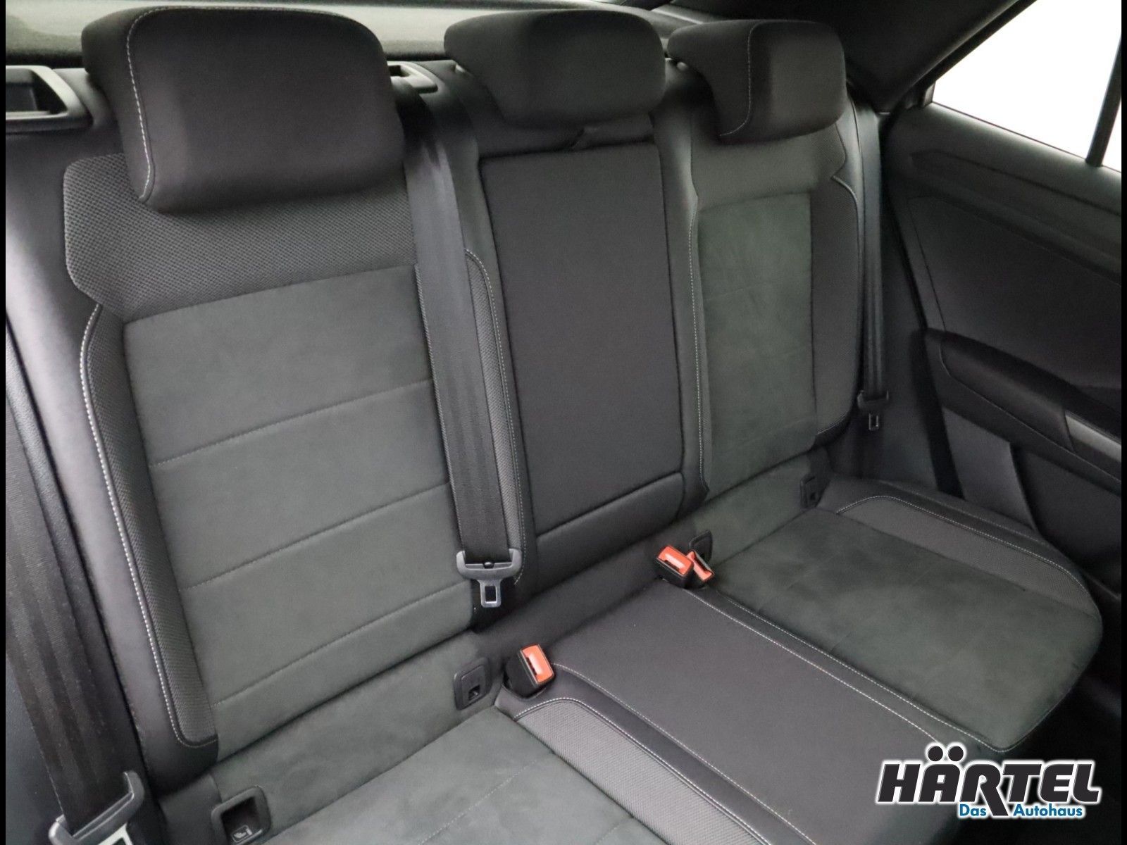 Volkswagen T-Roc - Bild 8