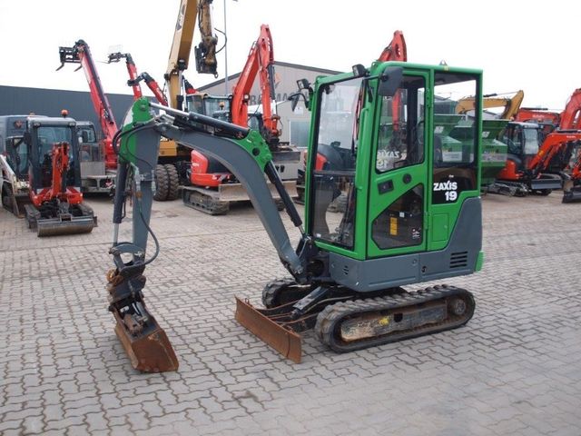 Hitachi ZX19-5