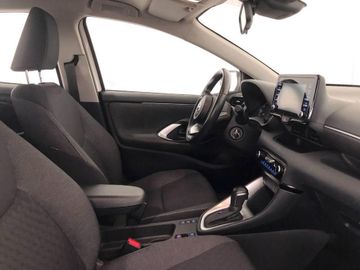 Toyota Yaris - 11