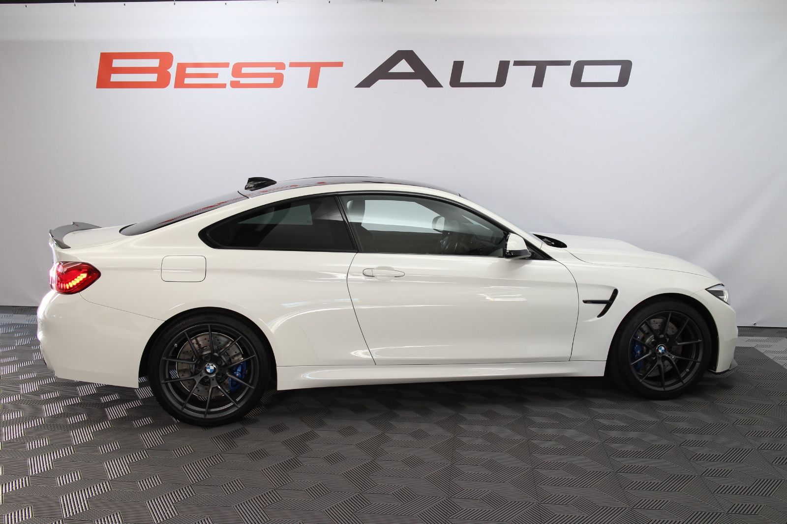 BMW M4 CS Head-Up M Driver's foto 8