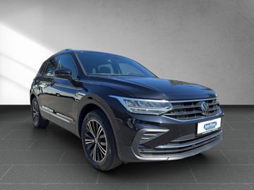 Volkswagen Tiguan 2.0 TDI DSG Life ACC HUD NAV LED PARKLENK