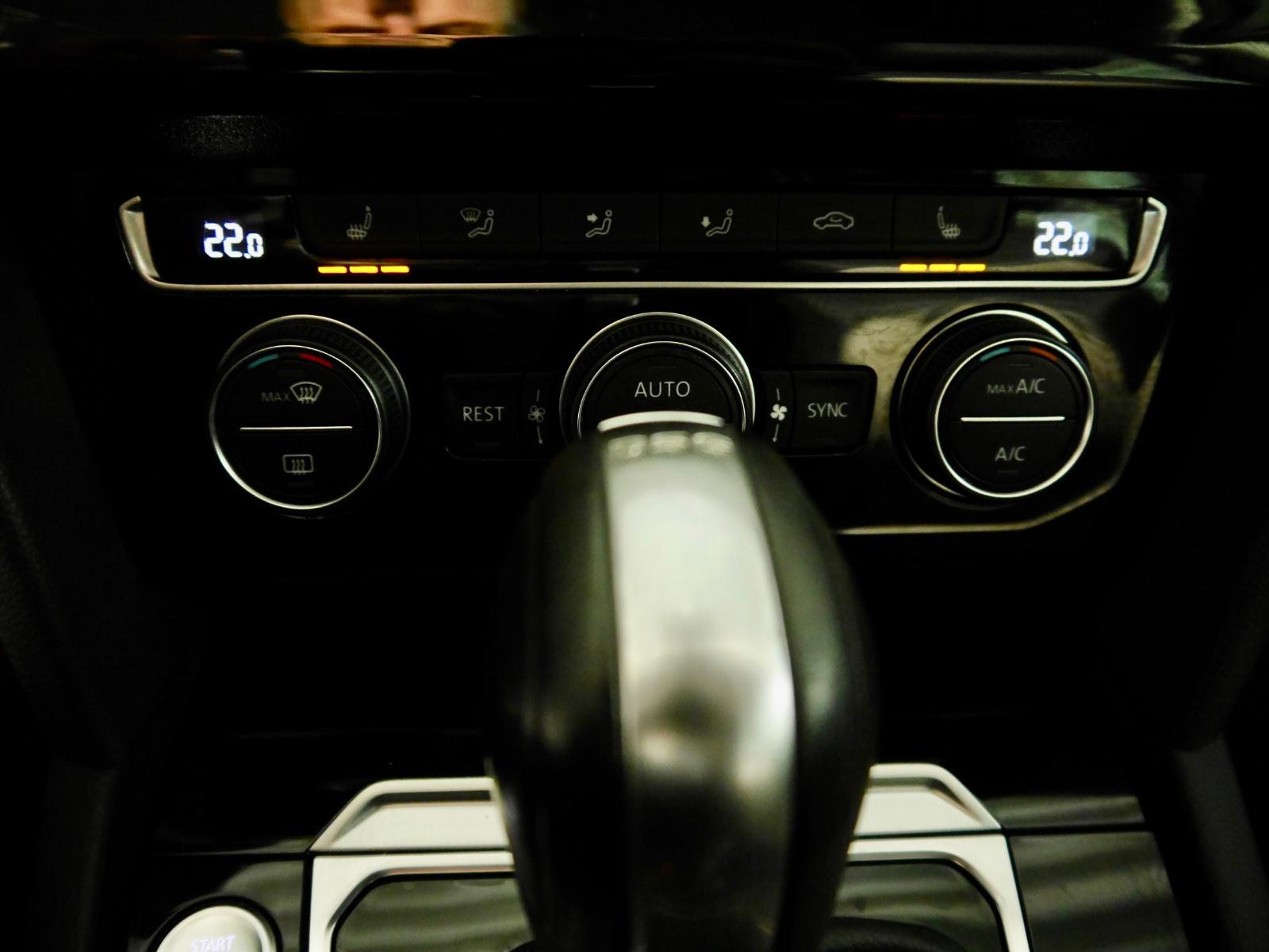 Volkswagen Passat Lim. Highline*DAB*Alcantar*