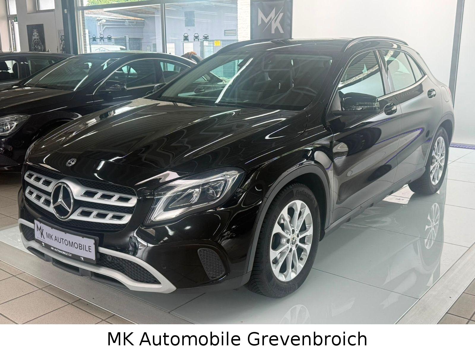 Mercedes-Benz GLA 180*AUT*NAV*KEYLESS*TEMP*KAM*NAV*LEDER