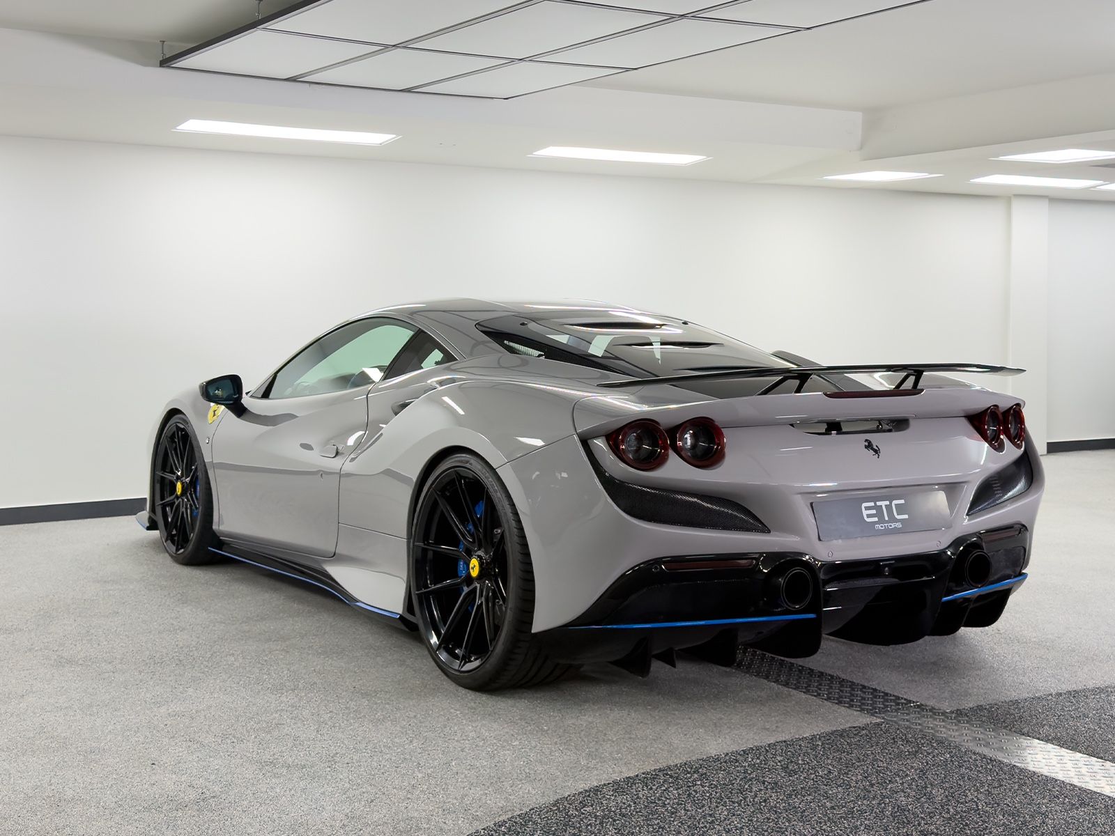 Ferrari F8 TRIBUTO*NOVITEC*1 OF 1 Limited Edition* foto 7