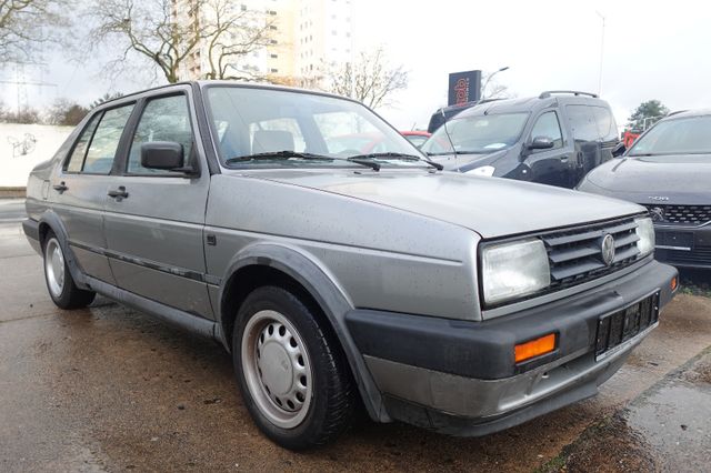 Volkswagen Jetta aus 2 Hand