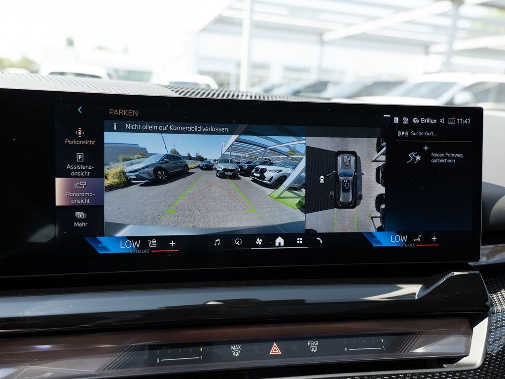 BMW i5 Touring 40 xDrive M-Sport Pro PANO AHK B&W foto 20