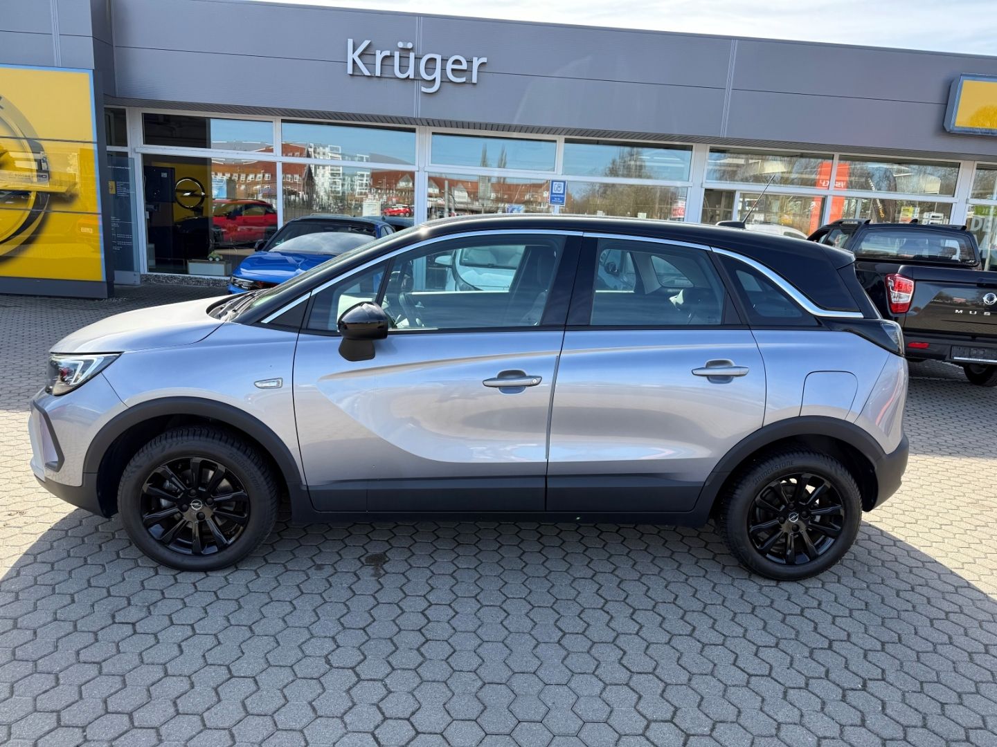 Fahrzeugabbildung Opel Crossland Elegance 1.2 Sitzheizung+Lenkradheizun