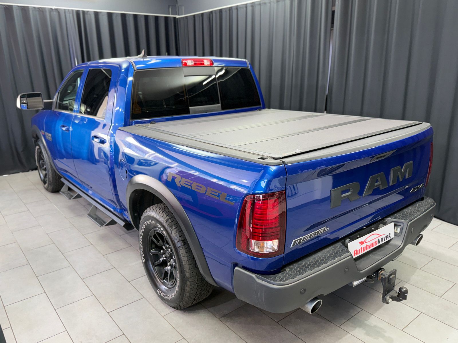 Fahrzeugabbildung Dodge Dodge RAM 1500 5.7 V8 4x4 REBEL|LPG|NAVI|KAMERA|