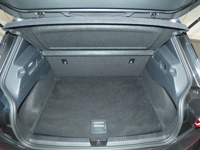 Born 58 kwh NAVI SHZ CARGO BELOW ZERO LM 19 CMS