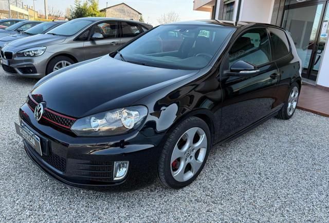 Volkswagen VOLKSWAGEN Golf 2.0 TSI DSG 3p. GTI