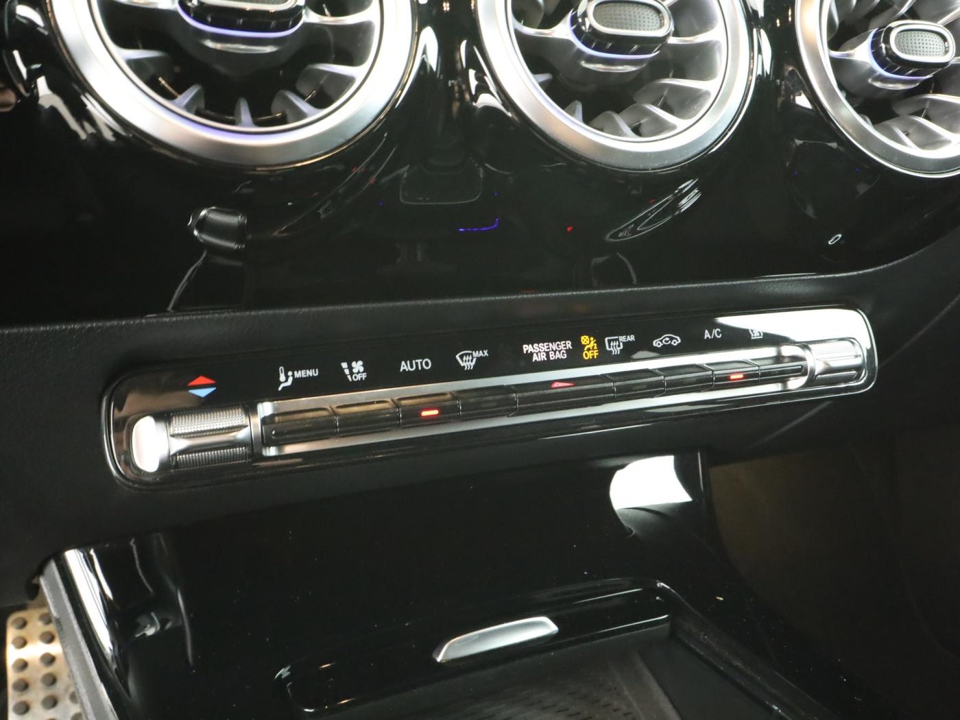 Mercedes-Benz CLA 200 SB *AMG-Line*AHK*Standheizung*LED*Kamera, миниатюра 14