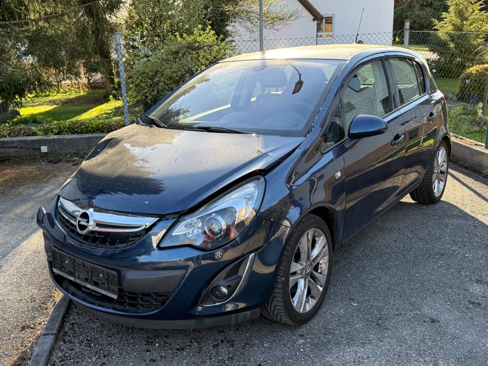 Opel Corsa D 1.4 Turbo "Innovation" 5TÜRIG NAVI LEDER