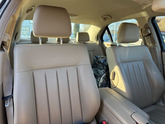 Mercedes-Benz E 300 Limousine CDI BlueEfficiency