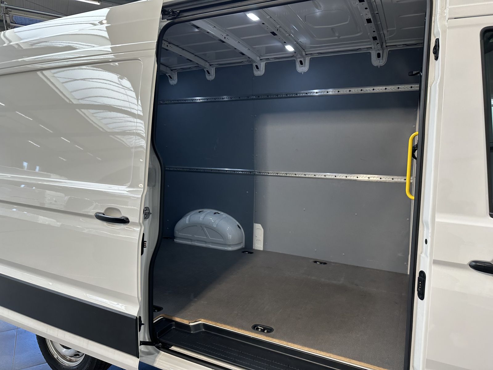 Fahrzeugabbildung MAN TGE 3.140 4X2F SB KAM+CARPLAY+BLUETOOTH+1HD+DAB+