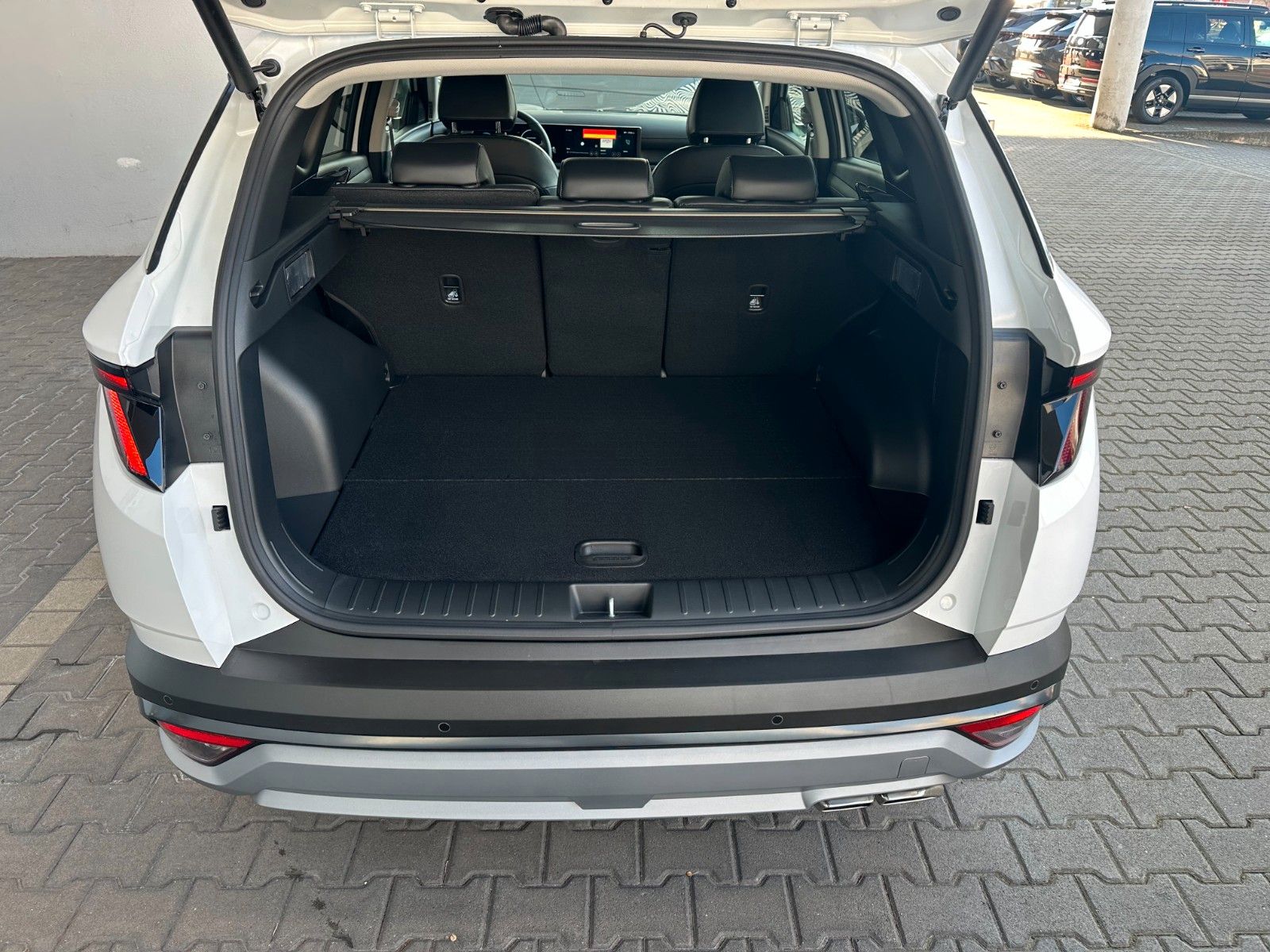 Fahrzeugabbildung Hyundai Tucson Trend 1.6l 160PS Navi/Krellsoundsystem!
