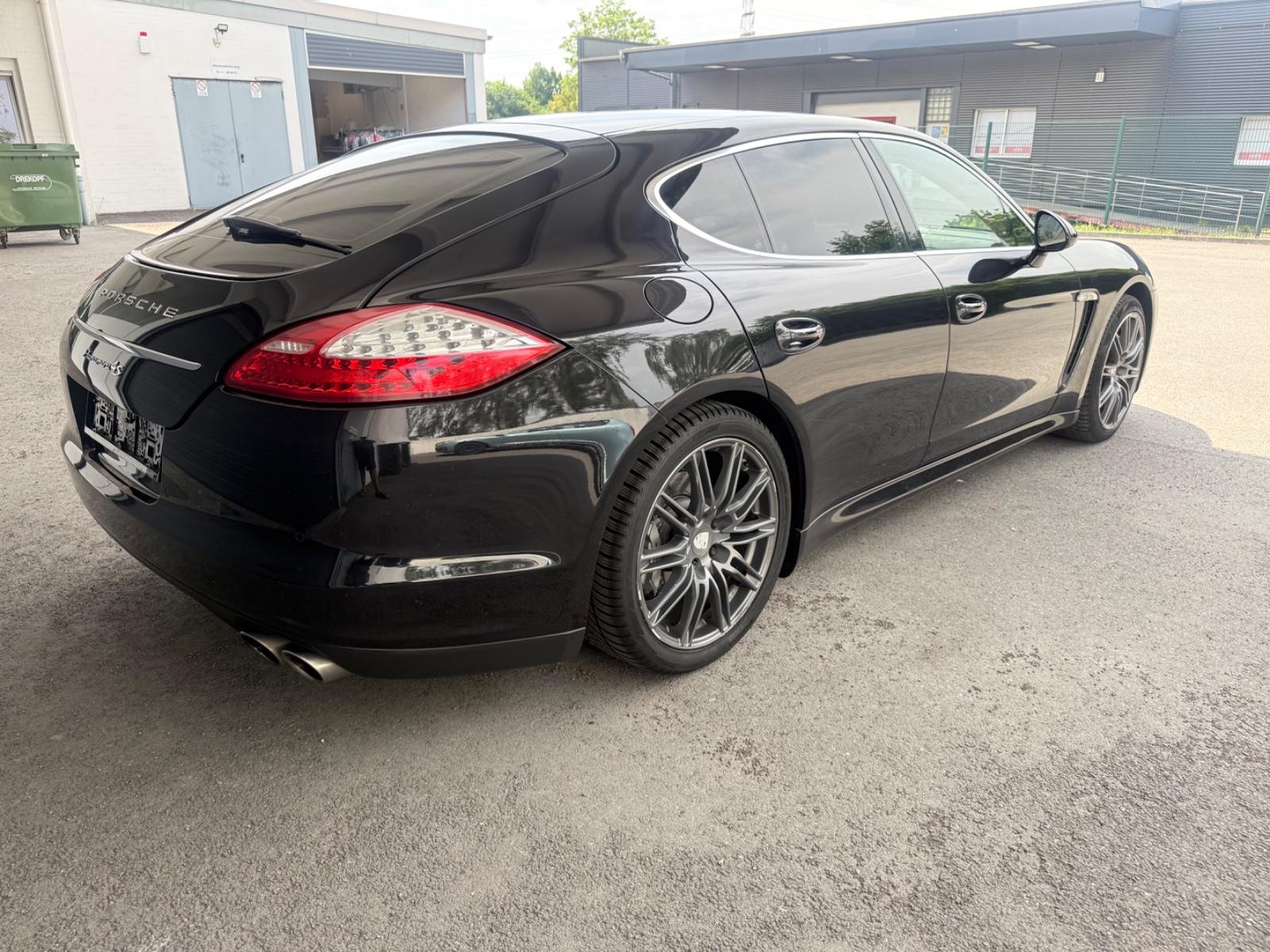 Porsche Panamera 4S 4.8 V8 | 400 ch | BVA | Cuir beige | Toit ouvrant | Sièges ventilés | Suspension pneumatique | Son Bose