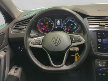 Volkswagen Tiguan - 9