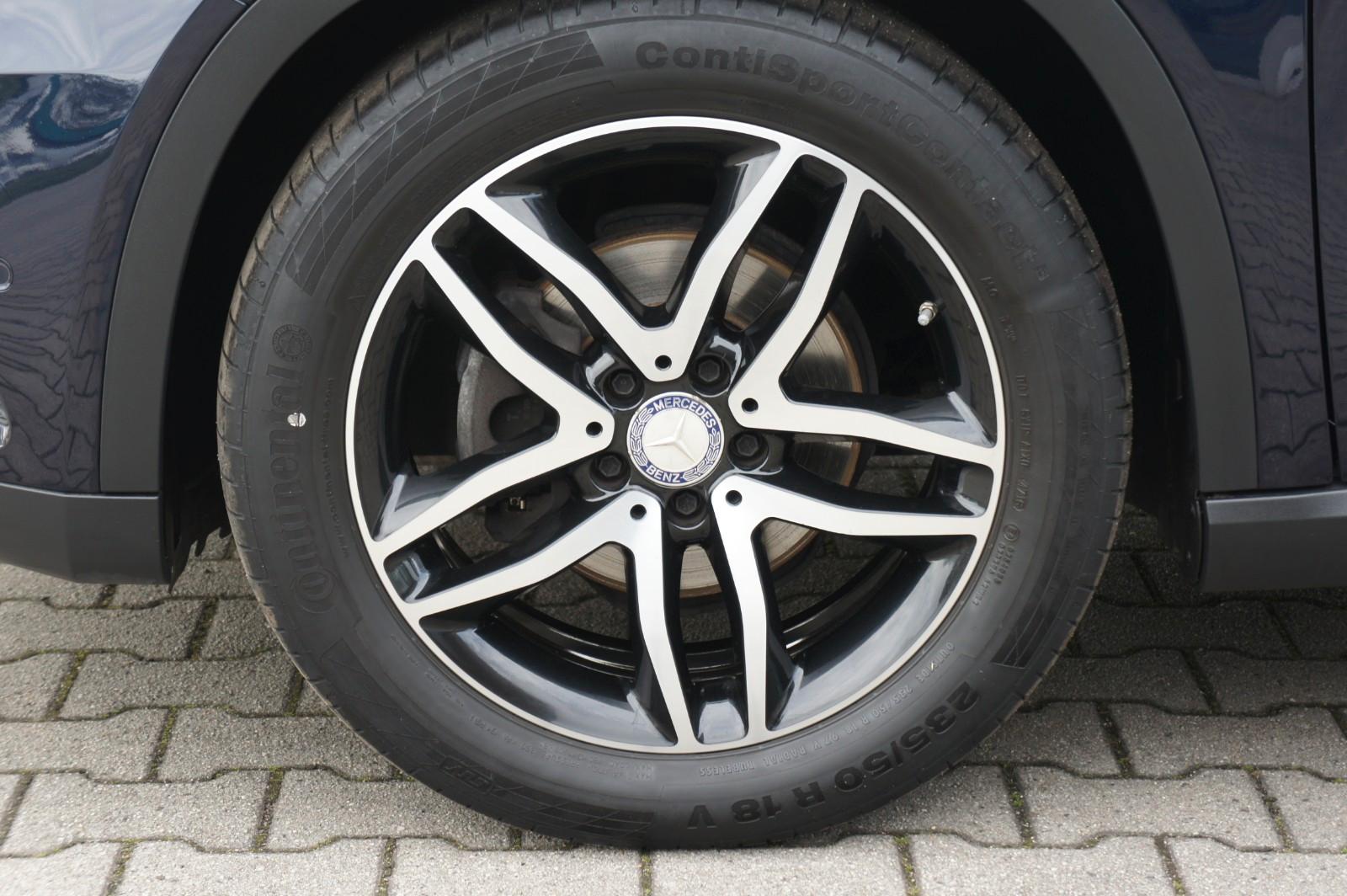 Mercedes-Benz GLA 200 Urban *BI-XENON*NAVI*KLIMA*PDC*SHZ*
