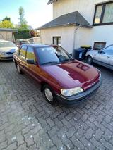 Ford Escort 1.3i Flair,1 Hand,Neuwertig,Erst 40000 KM - Ford Escort Flair