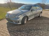 Mercedes-Benz C 350 4MATIC AMG - Mercedes-Benz C 350 mit Benzin-Antrieb: Limousine
