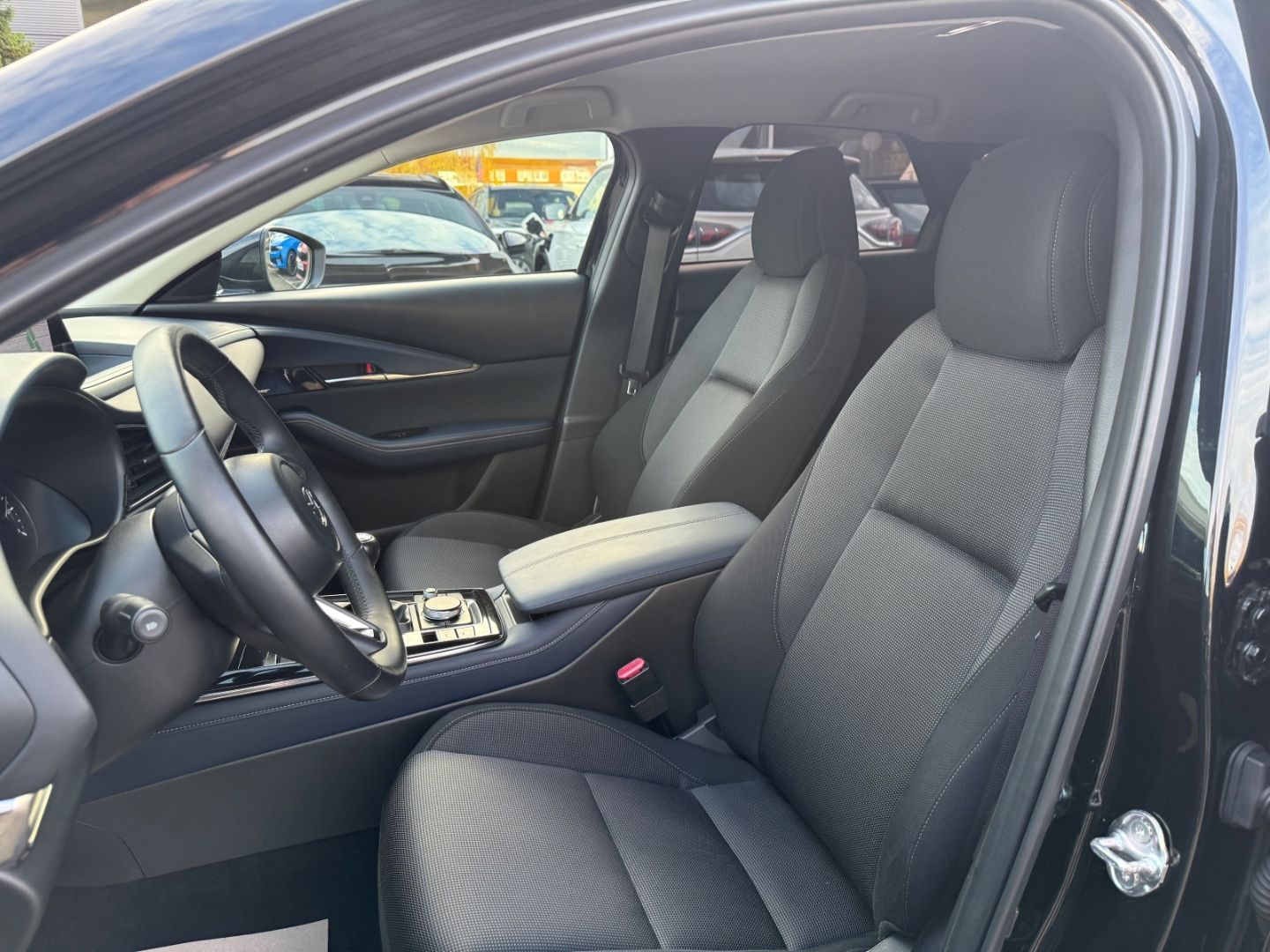 Fahrzeugabbildung Mazda CX-30 2.0 SKYACTIV-G  SHZ+LHZ+Kamera+HUD