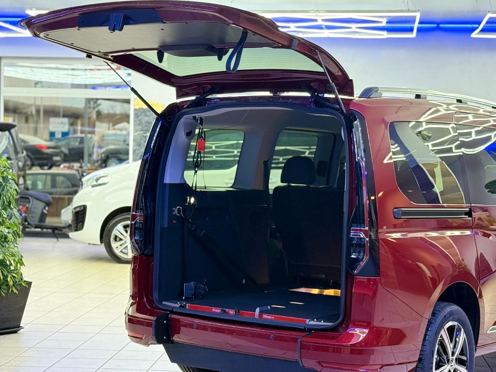 Volkswagen Caddy Style Maxi-DSG-Behindertengerecht-Rampe