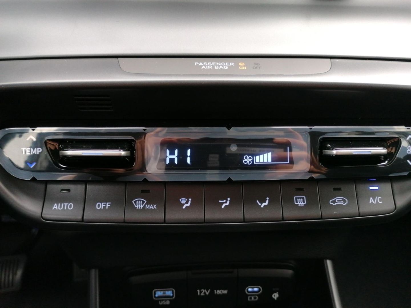 Hyundai i20 - Bild 18