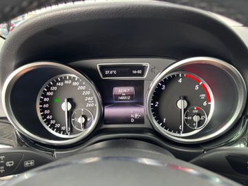 Mercedes ML 350 - 10