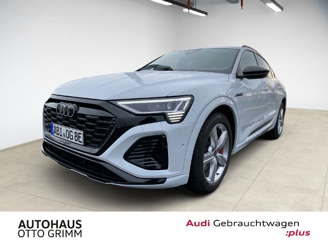 Audi Q8 e-tron 55 quattro S line  LED