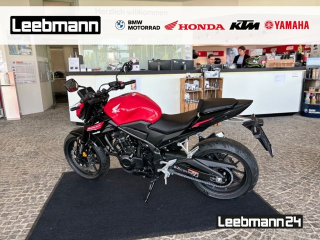 Honda CB 500 Hornet 2025