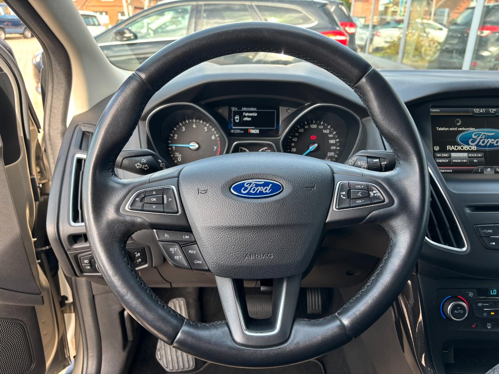 Ford Focus Turnier Titanium* Navigation *Automatik