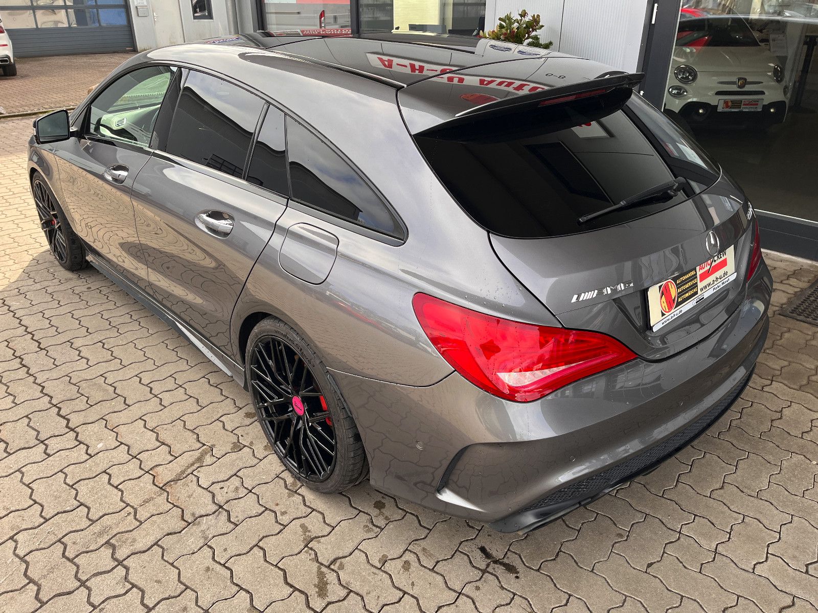 Fahrzeugabbildung Mercedes-Benz CLA 45 AMG 4Matic