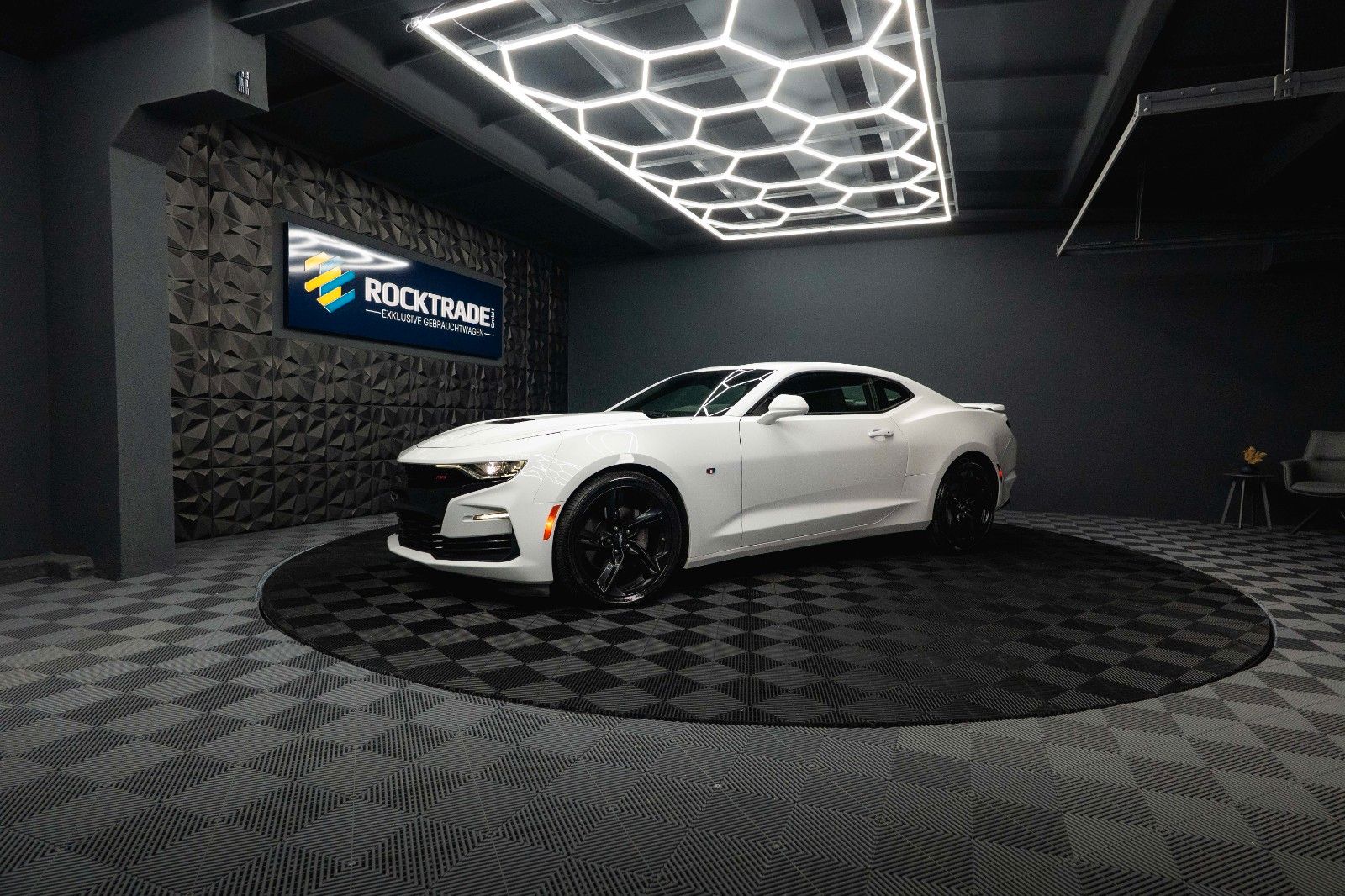 Fahrzeugabbildung Chevrolet Camaro 6.2 SS Coupe RS Performance *CarPlay*LED*