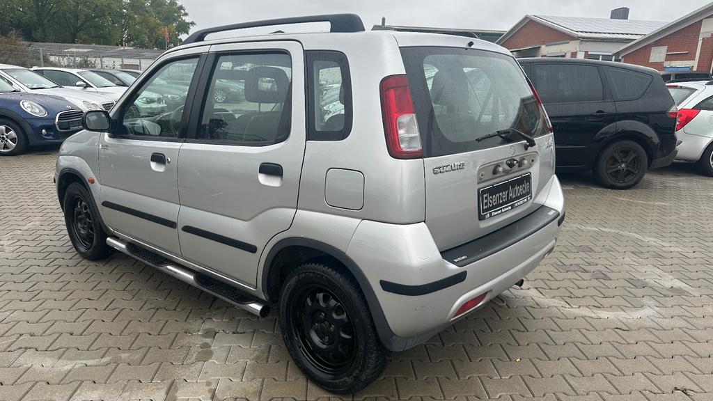 Suzuki Ignis