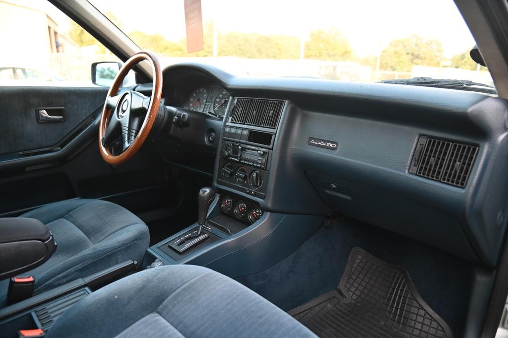 Audi 90