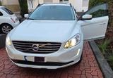 Volvo XC60 T5 Summum Geartronic Summum - Volvo XC60: Weiß